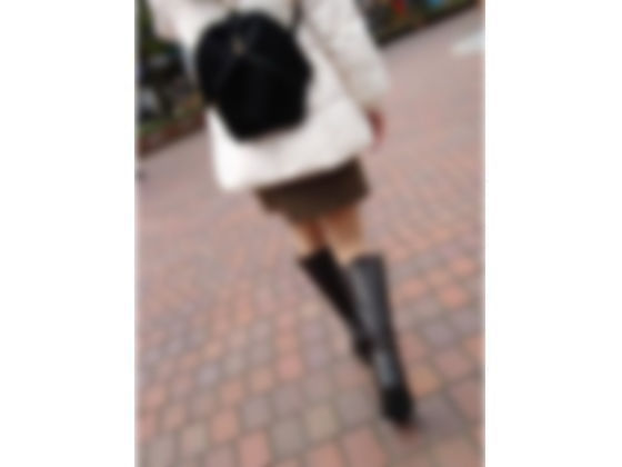 普通の男のレ●プ体験談:いつも見掛ける女(性癖を満たそう) - FANZA同人